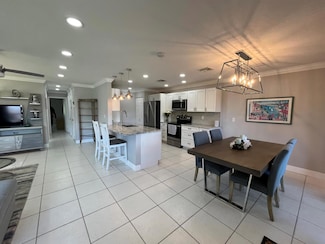 5779 Doris Ct, Delray Beach, FL 33484