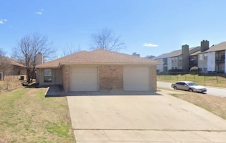 6743 Westcreek Dr, Fort Worth, TX 76133