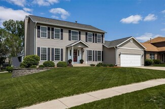 6908 Boulder Dr NW, Cedar Rapids, IA 52405