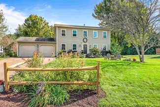 29 Tamarack Dr, Essex Junction, VT 05452