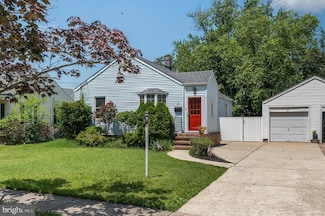 26 Rose Ln, Cherry Hill, NJ 08002