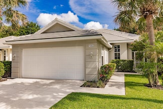 1082 Bedford Ave, Palm Beach Gardens, FL 33403