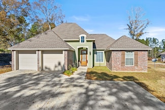 34 Higgins Cutoff Rd, Sumrall, MS 39482