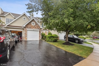 91 Patriot Hill Dr, Basking Ridge, NJ 07920