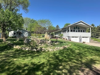 4220 23rd St NW, Willmar, MN 56201