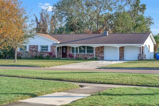 6180 30th Ave N, Saint Petersburg, FL 33710