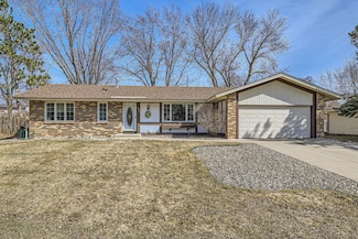 8201 Ivywood Ave S, Cottage Grove, MN 55016