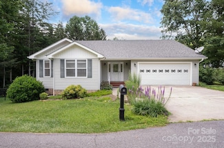 29 Honey Hollow Ln, Fairview, NC 28730