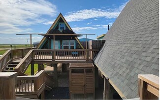 2814 Swan Ct, Surfside Beach, TX 77541