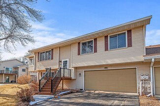 8439 Thomas Ct N, Brooklyn Park, MN 55444