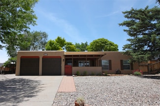 614 Meadow Ln, Los Alamos, NM 87547