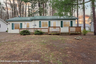 9923 Chase Blvd, Roscommon, MI 48653