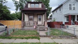 6406 Elmwood Ave, Cincinnati, OH 45216