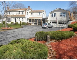 3 Spring Hill Dr, South Grafton, MA 01560