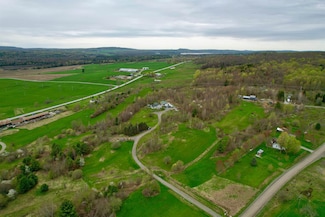 331 Gilman Rd, Enosburg Falls, VT 05450