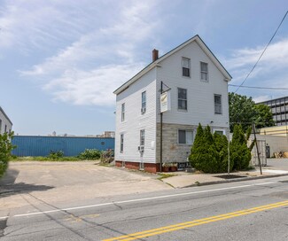 158 St John St, Portland, ME 04102