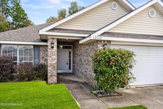 12140 Harmony Cir, Gulfport, MS 39503