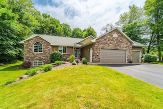 10005 Heritage Hills Dr, Schofield, WI 54476