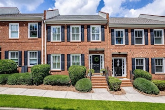 1031 Surrey Ln, Greensboro, GA 30642