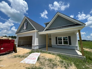 3755 Huntcliff Dr, La Grange, NC 28551
