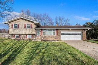 58444 Broadway Blvd, Elkhart, IN 46516