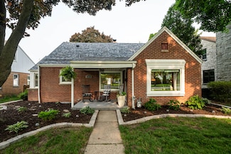 2861 N 84th St, Milwaukee, WI 53222