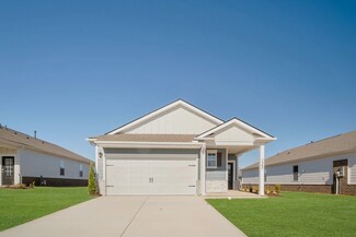 7131 Lang Ave, White House, TN 37188