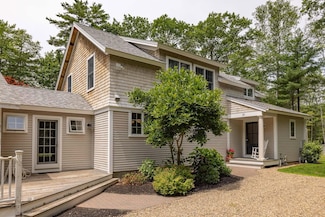71 W Atlantic Ave, Rye, NH 03870