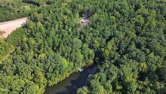 1 New Mayo Dr, Roxboro, NC 27574