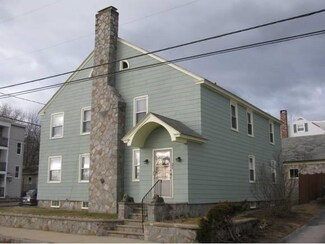 345 Putnam St, Manchester, NH 03102