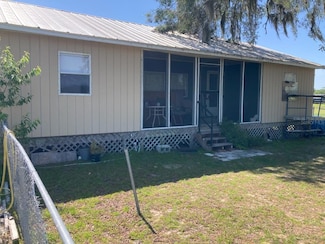 11406 SW 274th St, Newberry, FL 32669