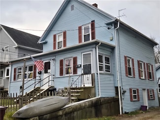 290 3rd Ave, Woonsocket, RI 02895