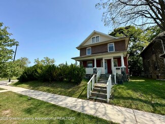 905 Martin Luther King Junior Dr, Jackson, MI 49203