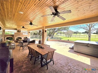6102 Stillwood Dr, Killeen, TX 76543
