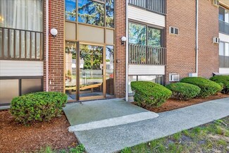 172 River St Unit A6, Waltham, MA 02453