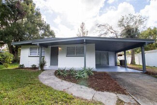 1009 Oakland Heights Ave, Plant City, FL 33563