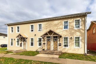 2062 White St, Dubuque, IA 52001