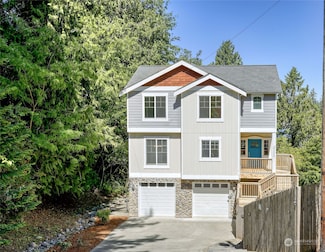 2125 Ford Ave, Bremerton, WA 98312