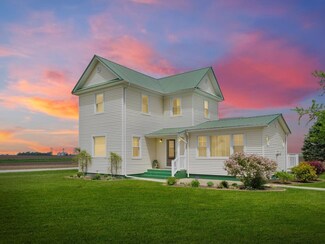5333 E 2000 Rd N, Fithian, IL 61844