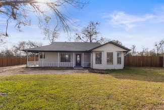 701 Rose Hill Rd, Terrell, TX 75160