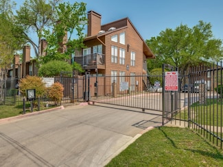 7522 Holly Hill Dr Unit 7, Dallas, TX 75231