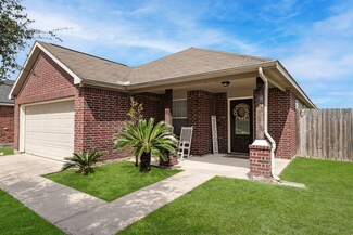 9011 Blue Cedar Ln, Humble, TX 77338