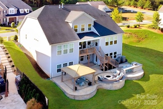 14230 Morningate St, Huntersville, NC 28078