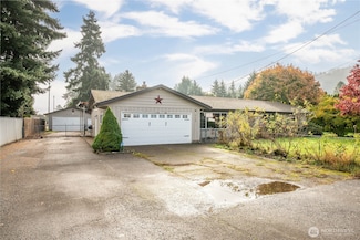 2128 44th Ave, Longview, WA 98632