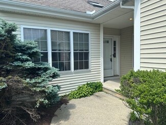 72 Orchard Meadow Dr, Shrewsbury, MA 01545