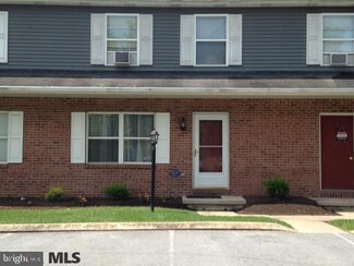 1918 Weaver St Unit 4, State College, PA 16803