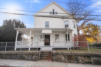 723 Main St, Southbridge, MA 01550
