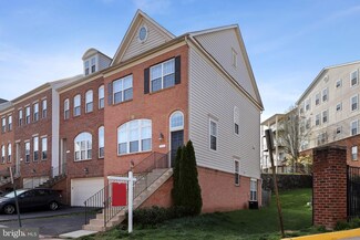 9746 Corbett Cir, Manassas Park, VA 20111