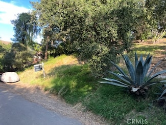 4264 Rosario Rd, Woodland Hills, CA 91364