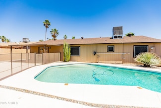 13234 N 38th Place, Phoenix, AZ 85032